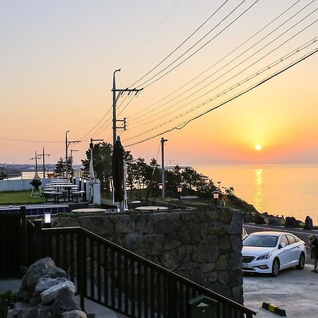 Plumeria Pension 济州市 外观 照片