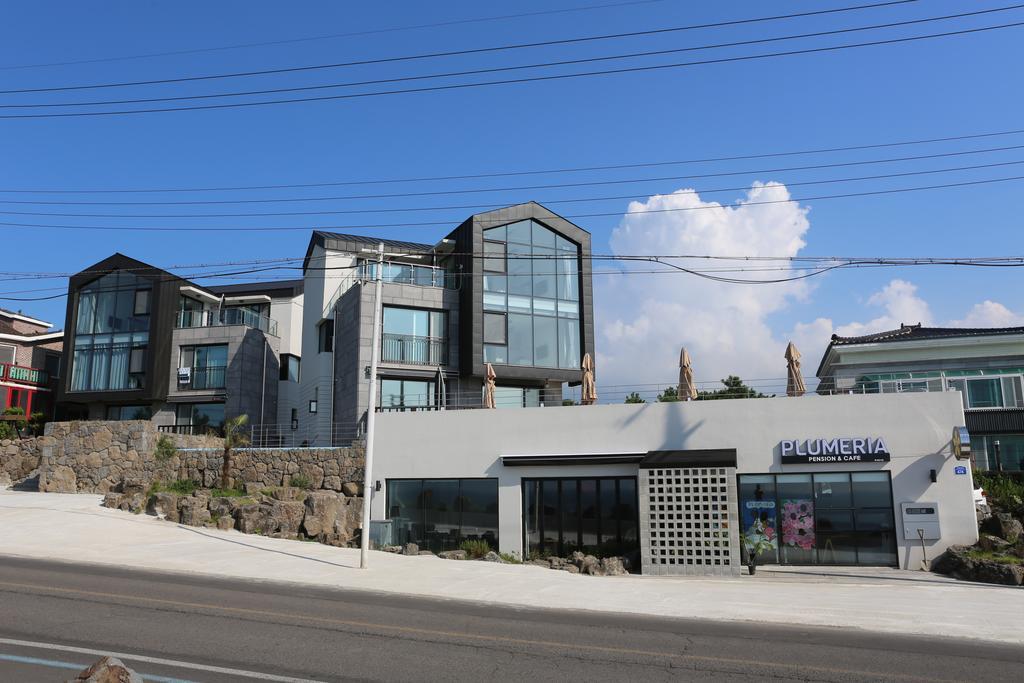 Plumeria Pension 济州市 外观 照片