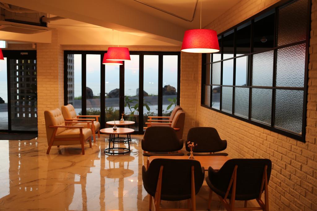 Plumeria Pension 济州市 外观 照片