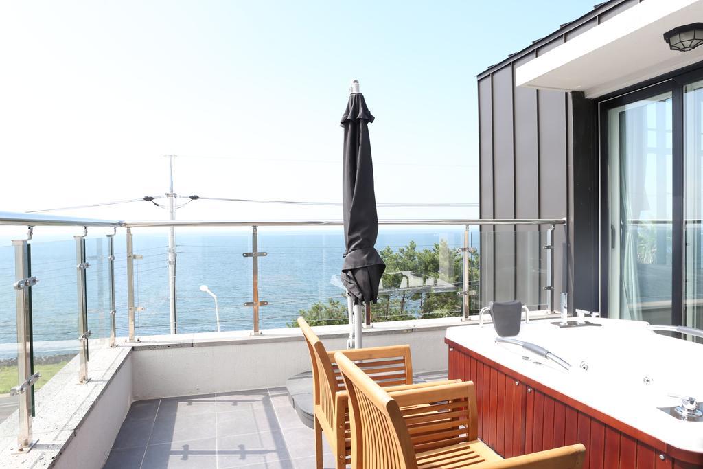 Plumeria Pension 济州市 外观 照片