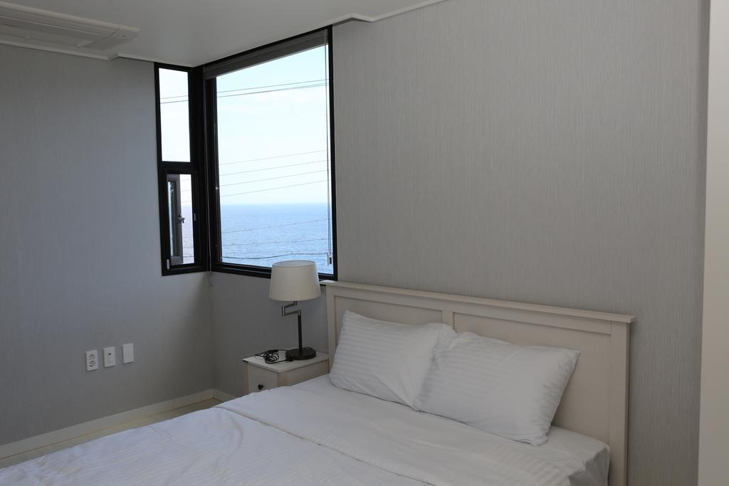 Plumeria Pension 济州市 外观 照片