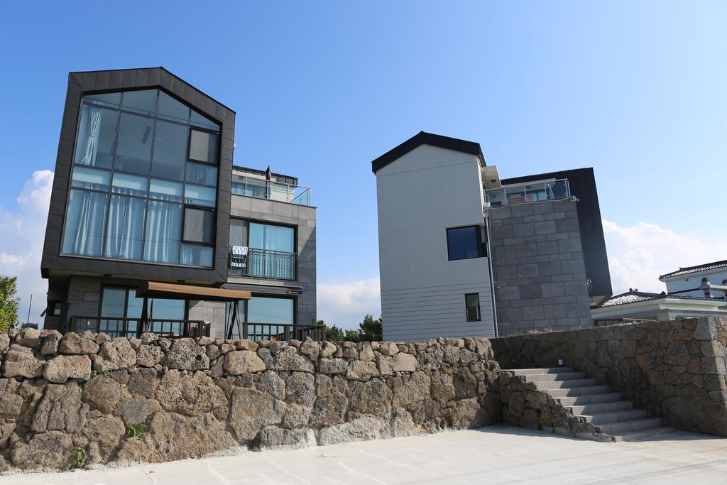 Plumeria Pension 济州市 外观 照片