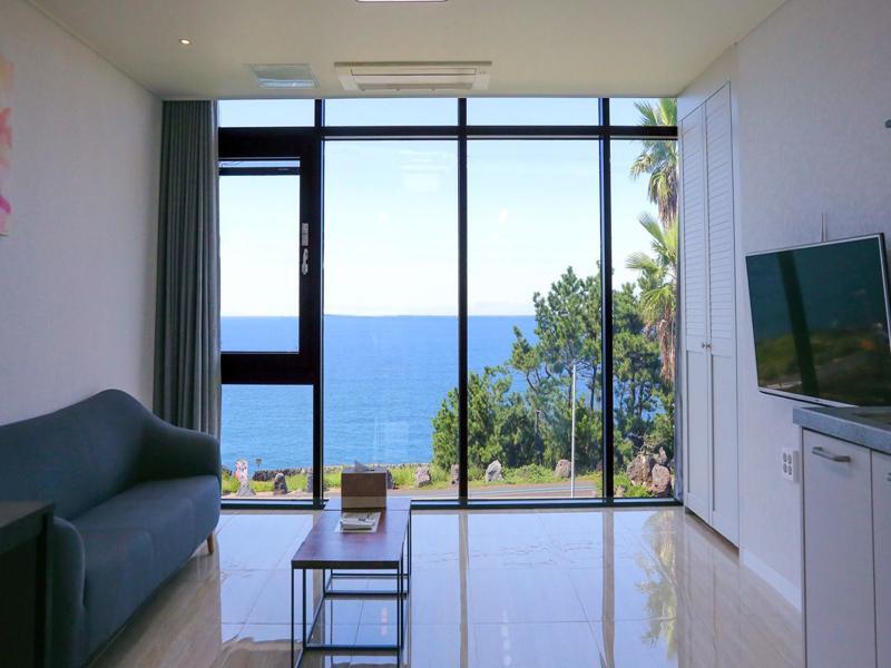 Plumeria Pension 济州市 外观 照片
