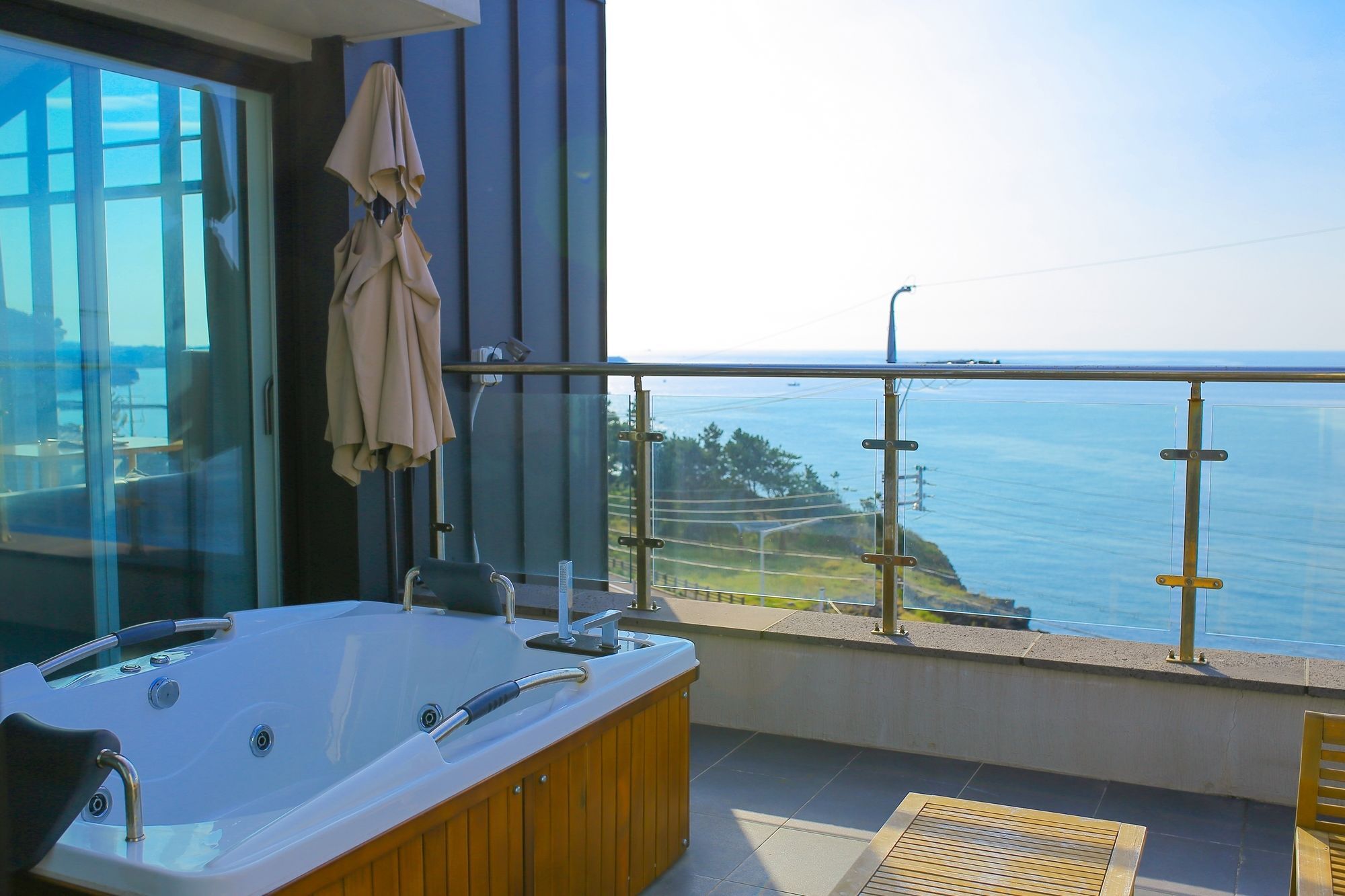 Plumeria Pension 济州市 外观 照片
